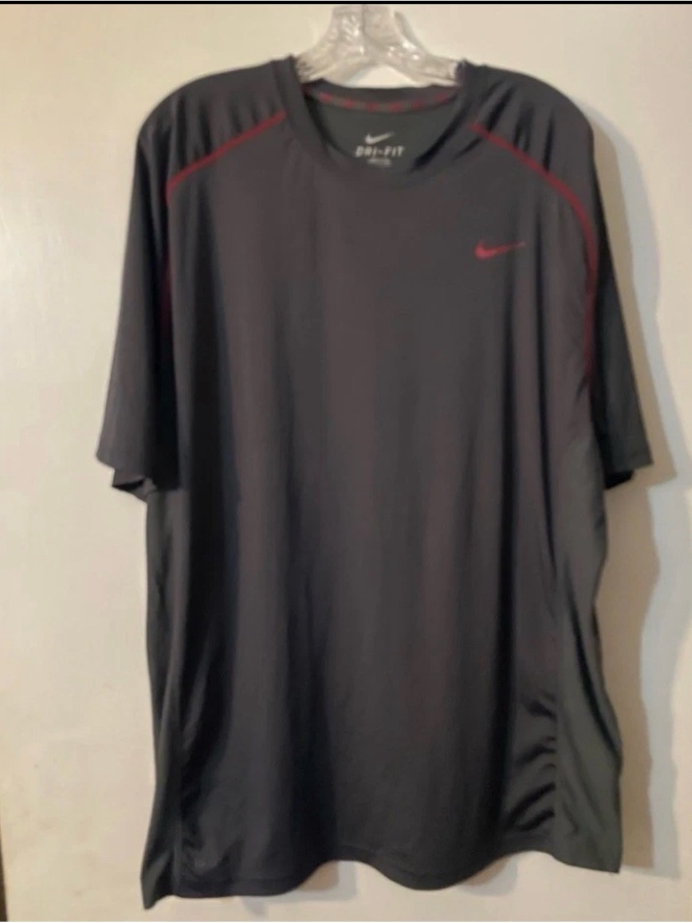 Nike Men's Gray Dri-fit T-Shirt Gray with Red Stitching Sz XXL